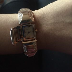Vince Camuto rose gold pyramid watch